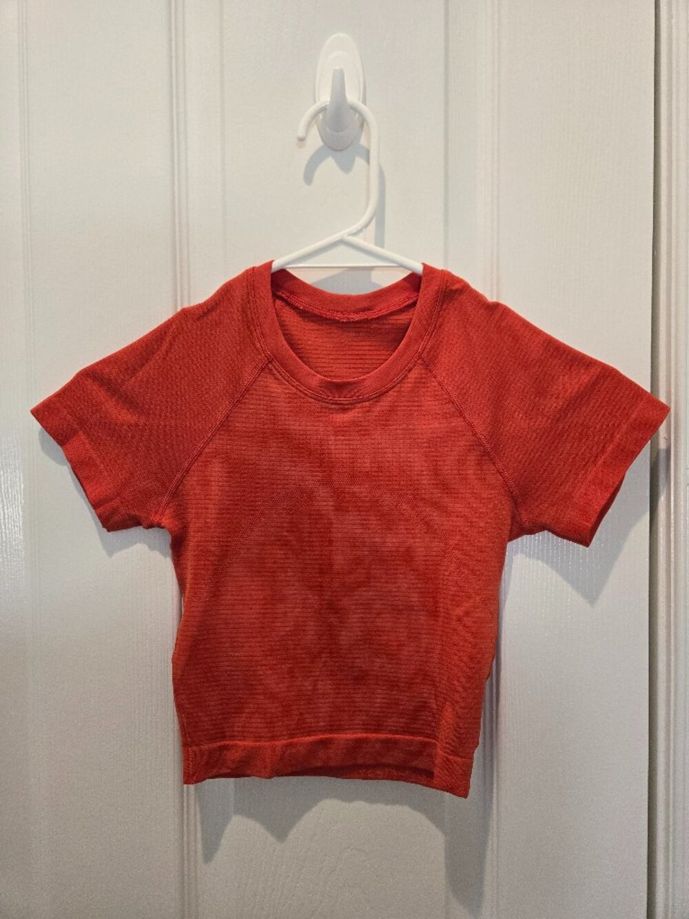 Lululemon Swiftly Crop